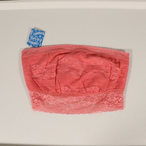 NWT Free People Scalloped Lace Bandeau in Pink Lemon - Picture 3 of 6